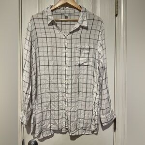 Old Navy White Button-Up Plaid Shirt with Gray Windowpane